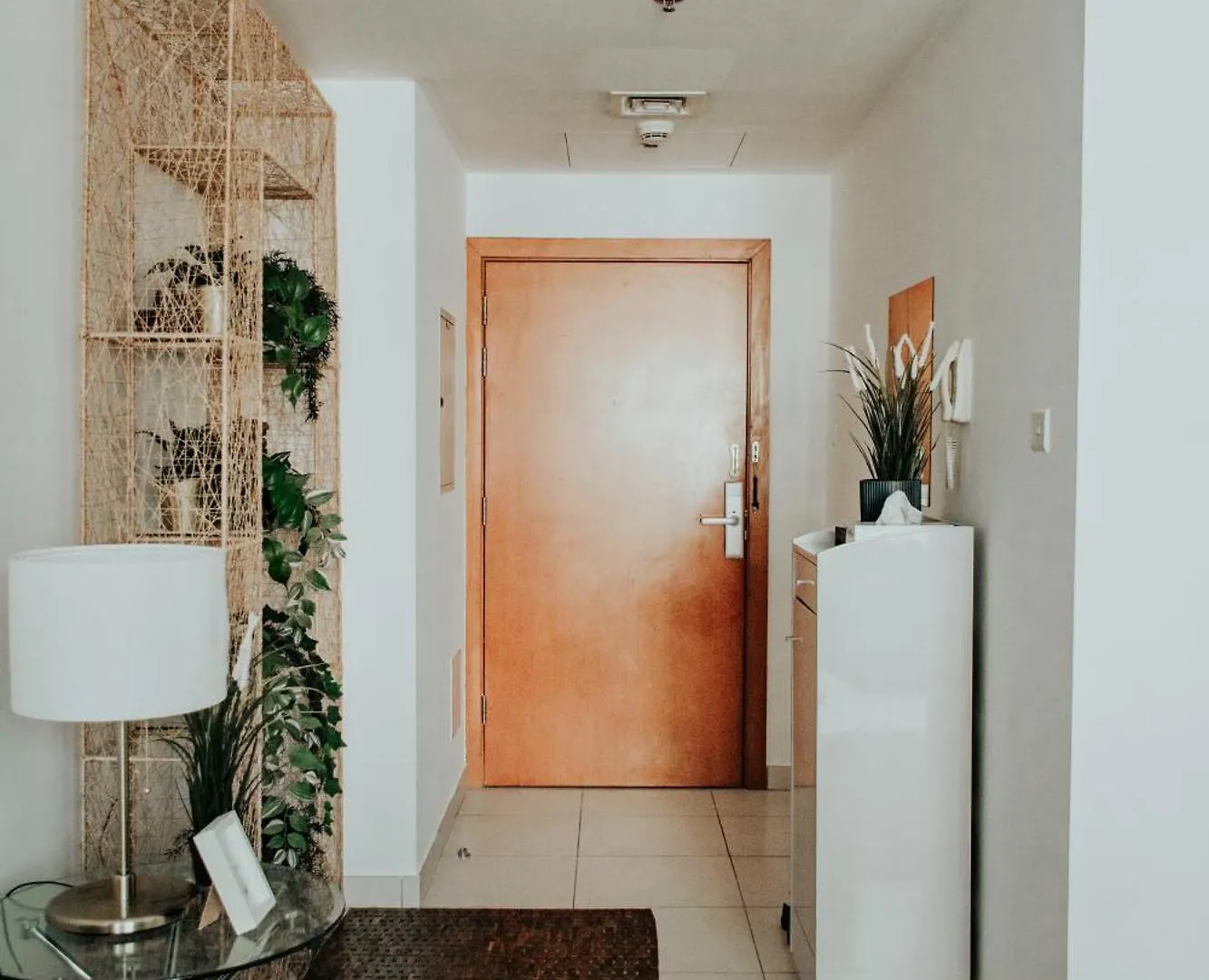Apartment Liv With Us Holiday Homes - Marina View Tower B Dubai