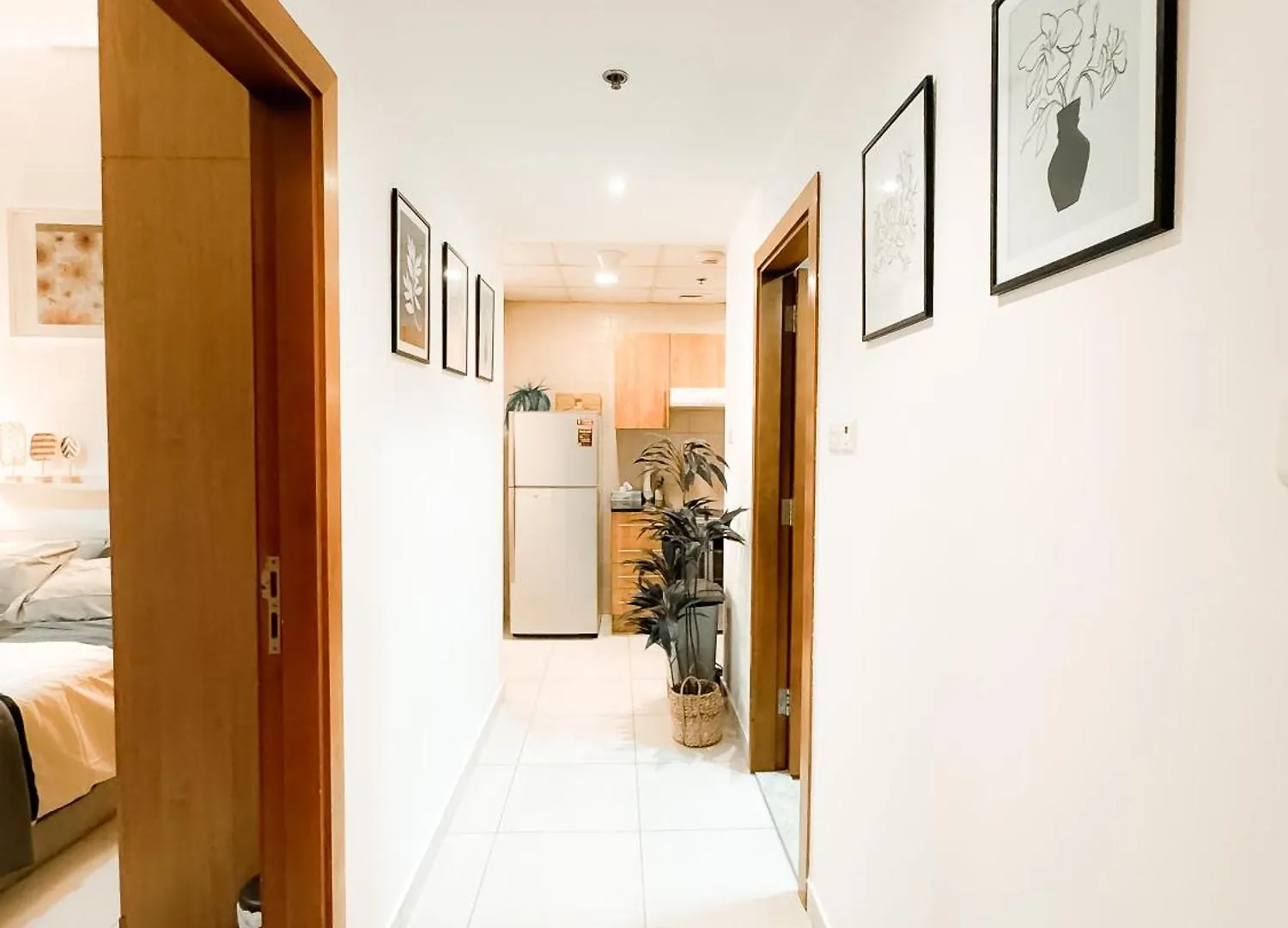Apartment Liv With Us Holiday Homes - Marina View Tower B Dubai