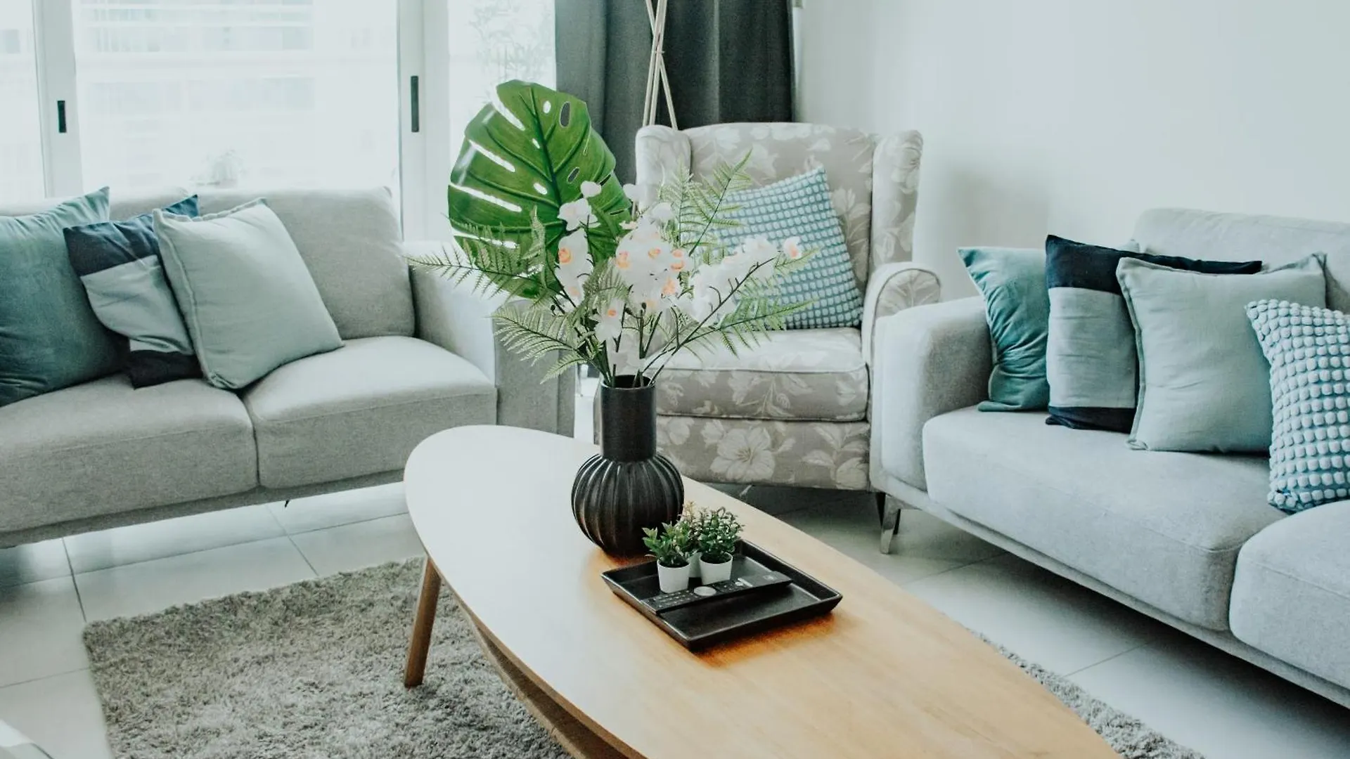 Apartment Liv With Us Holiday Homes - Marina View Tower B Dubai